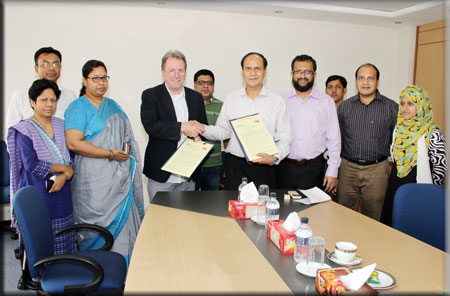PKSF-Signed-MoU-with-HelpAge-International-Bangladesh
